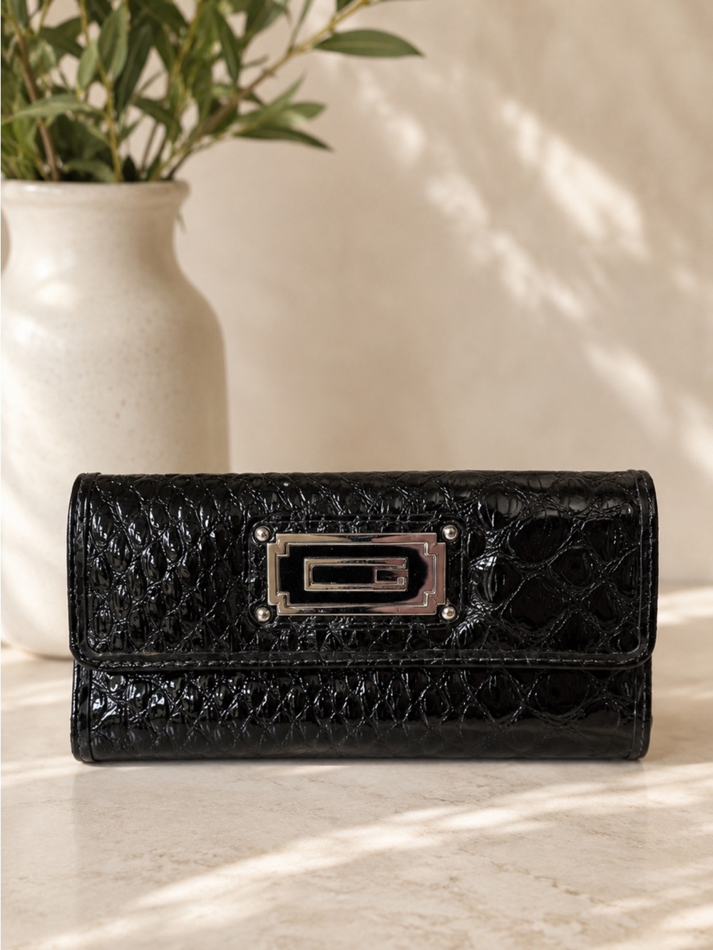 GUESS Black Faux Croc Embossed Trifold Wallet Silver Logo Organizer